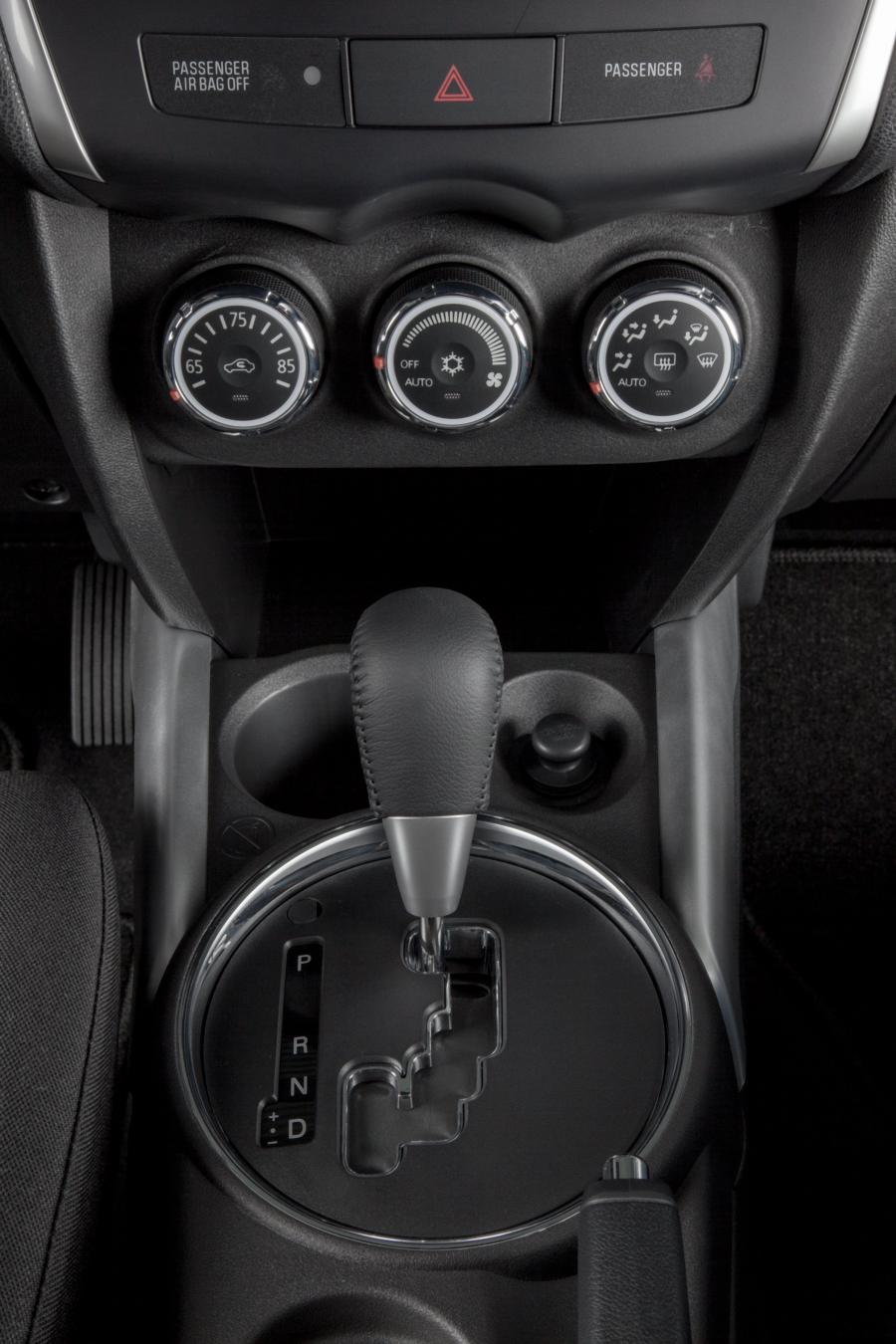  Mitsubishi Outlander Sport 2013 года  (фото 23 из 83)